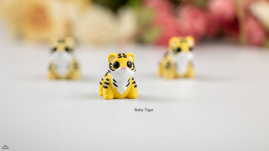 Pocket Zoo - Baby Tiger